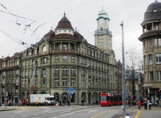 Double High-end & Up To 7 Seats Cars Option Bern